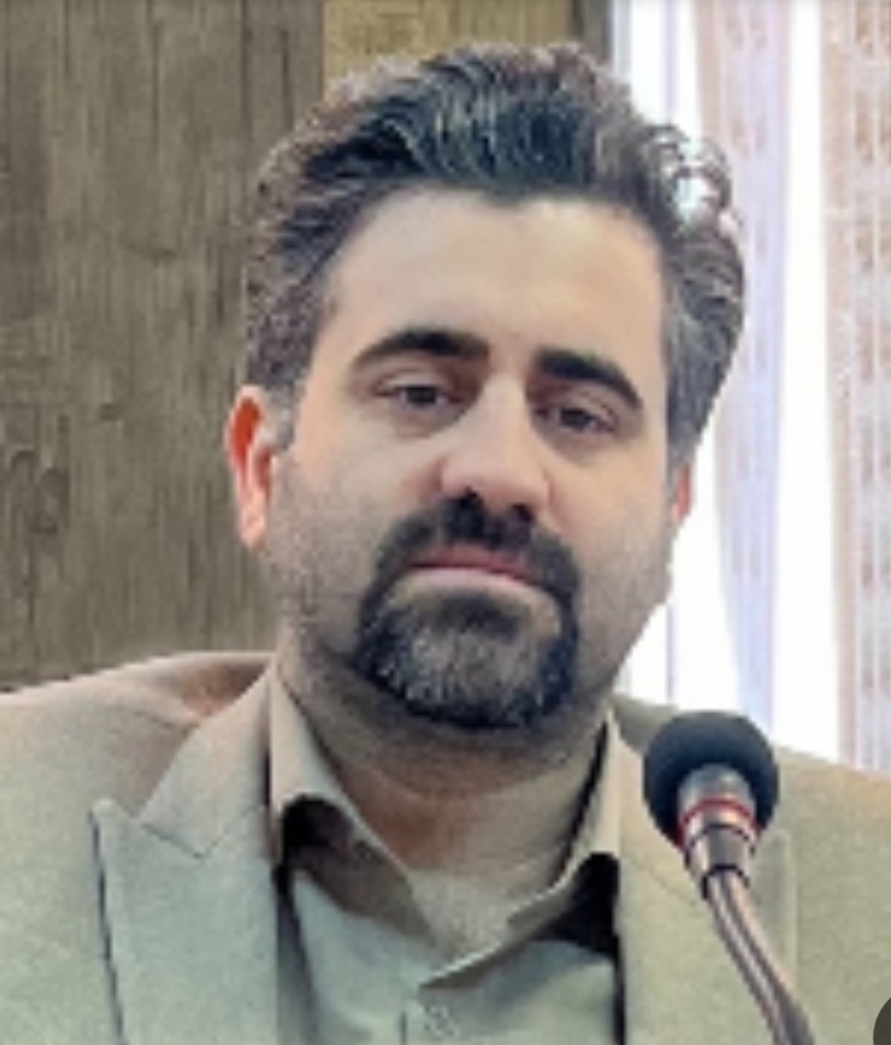 تعلیق های نظام مند / خوانش شعری از حافظ موسوی