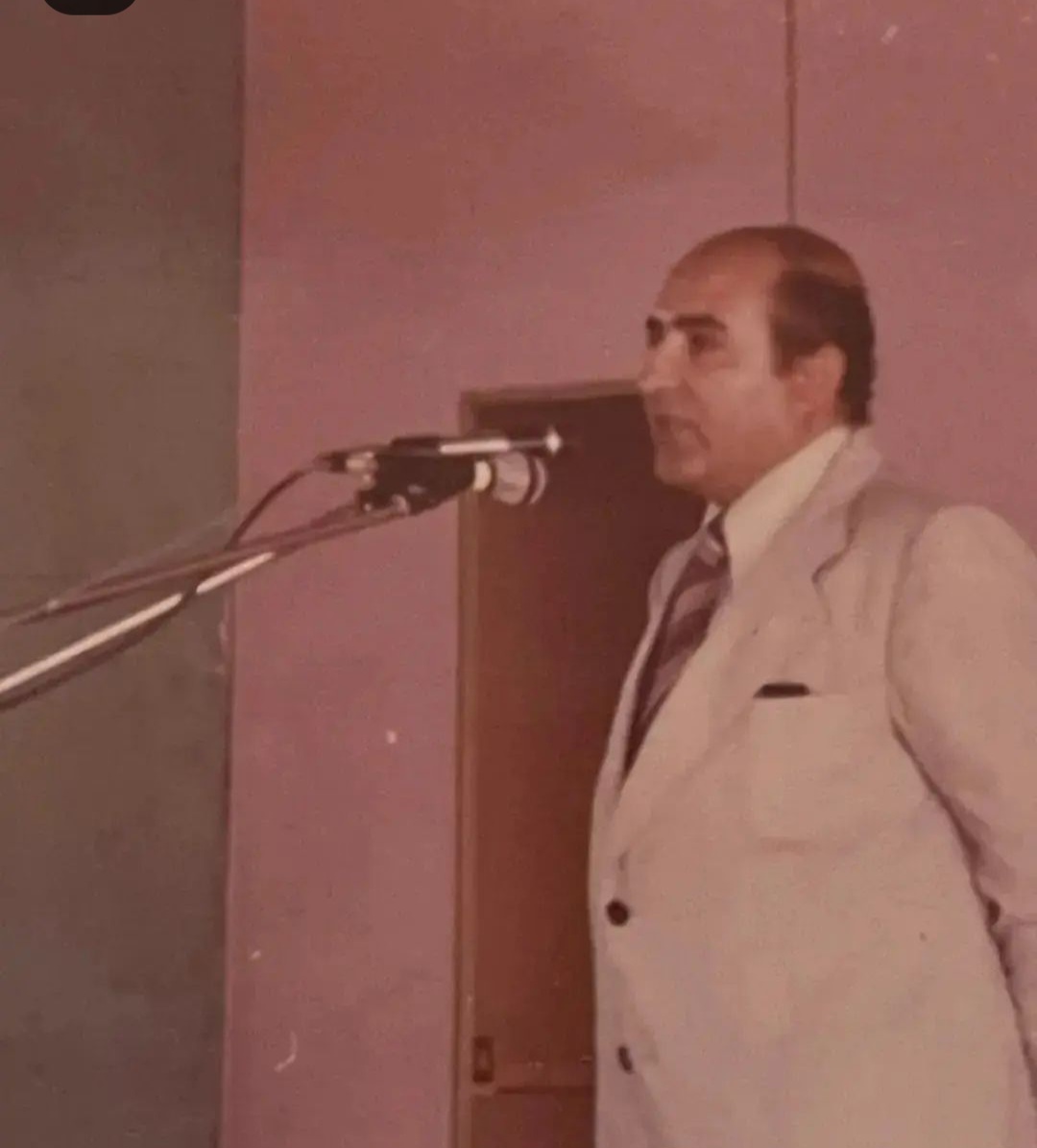  منوچهر سلیمی 
