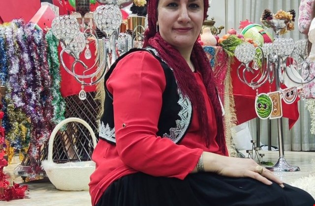 معرفی شیرینی محلی اهالی عمارلو با نام بُرساق